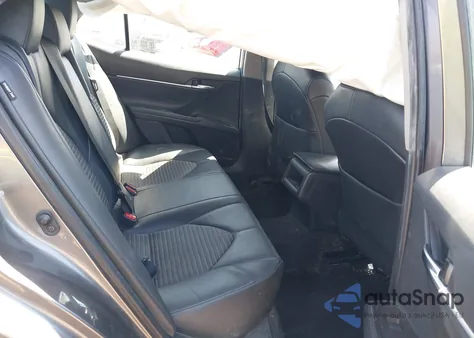 2021 Toyota Camry Se z USA, uszkodzony, nr VIN 4T1G11AK4MU537143